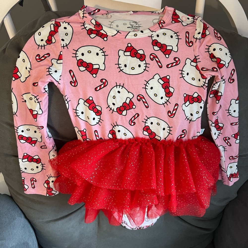 Posh peanut hello Kitty candy cane